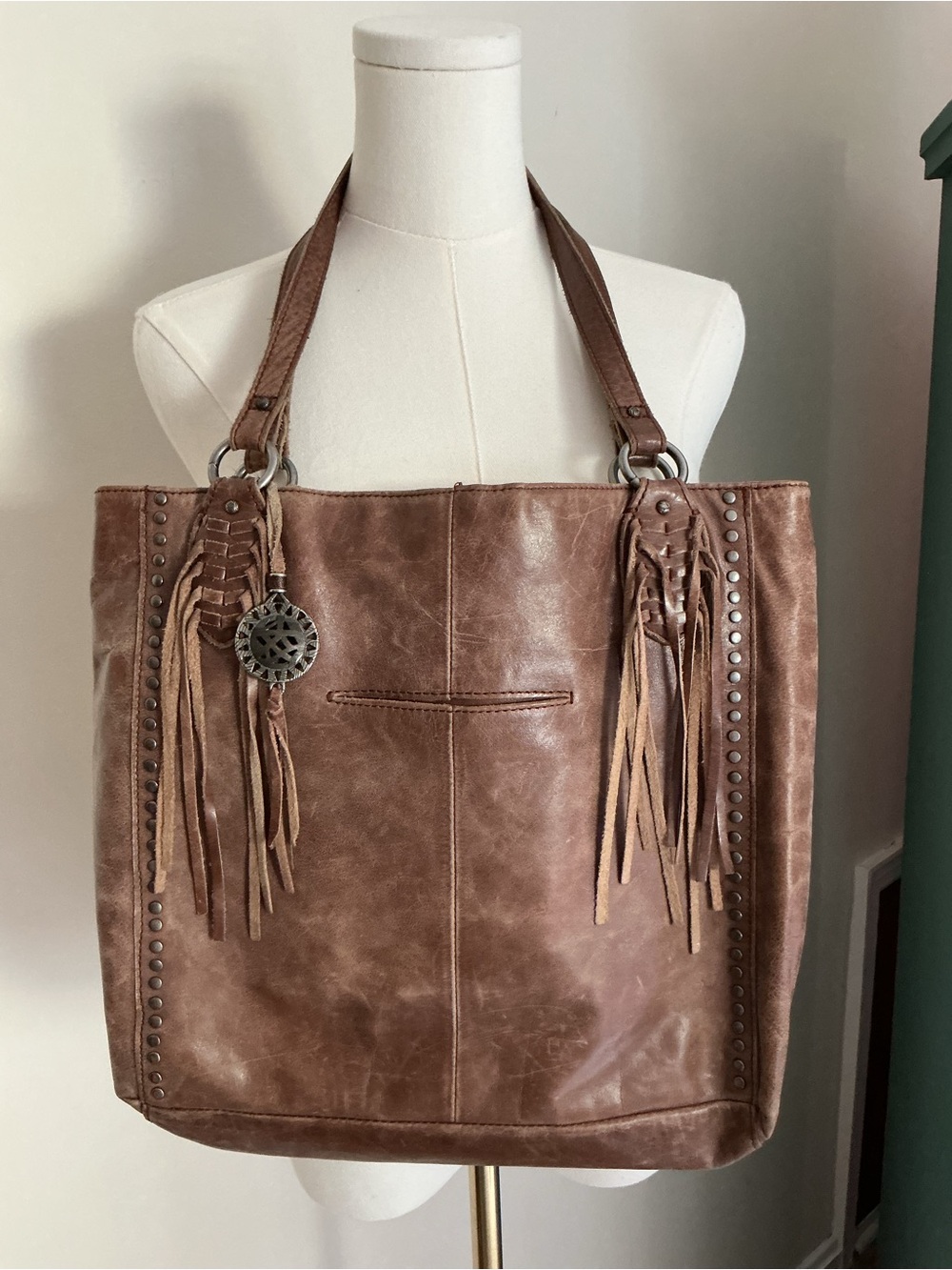 The Sak Ashland Brown Leather FringeWestern  Hob Distresses Tote Purse